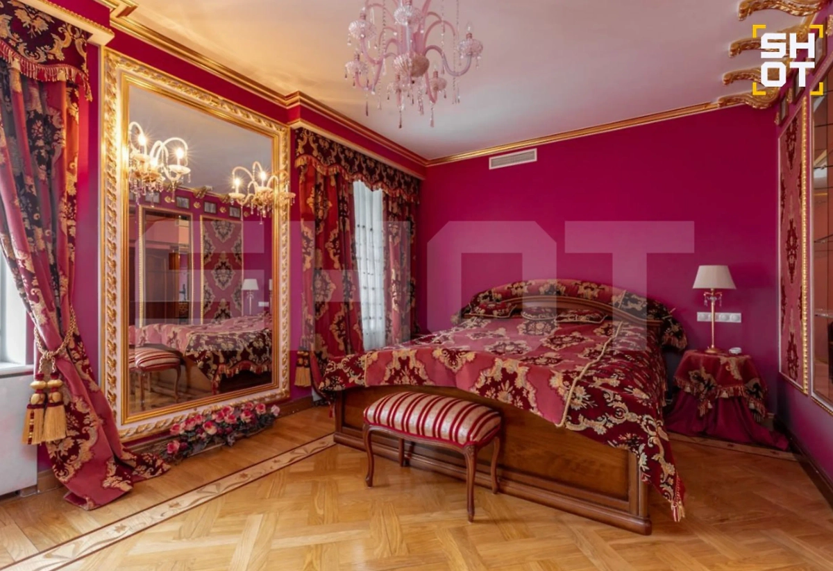 Квартира Волочковой в Петербурге. Фото © Telegram / SHOT