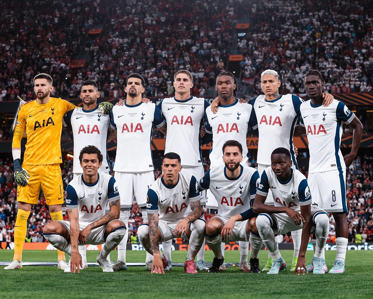 «Тоттенхэм» стал победителем Лиги Европы. Обложка © X / Tottenham Hotspur