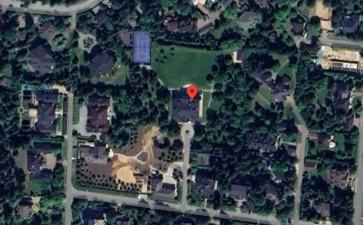 Возможно, дом Мошковича на Рублёвке. Фото © Google Maps