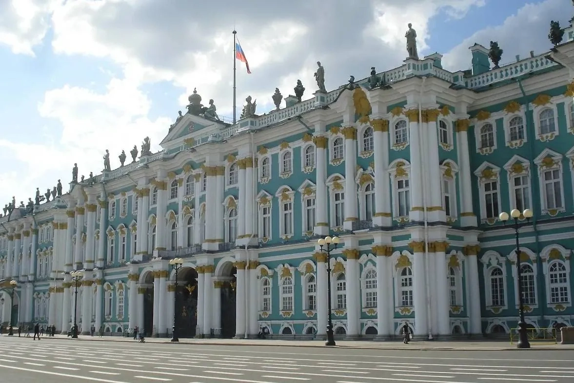 Эрмитаж. Обложка © pixabay / Pajor