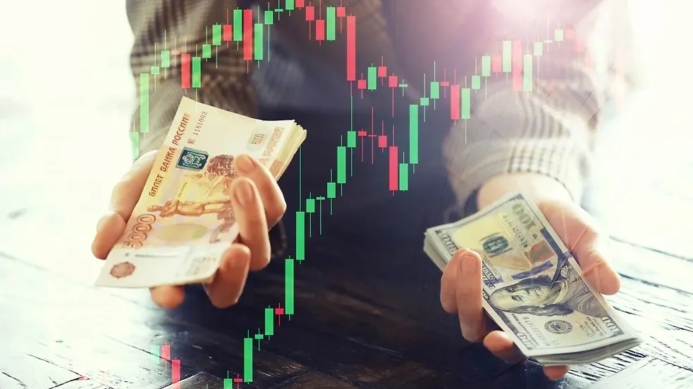 Экономисты сделали прогноз курса доллара на следующую неделю. Обложка © Shutterstock / FOTODOM / alexkich