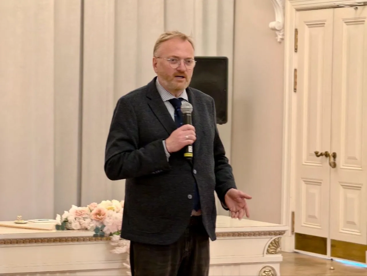 Виталий Милонов. Обложка © VK / Виталий Милонов