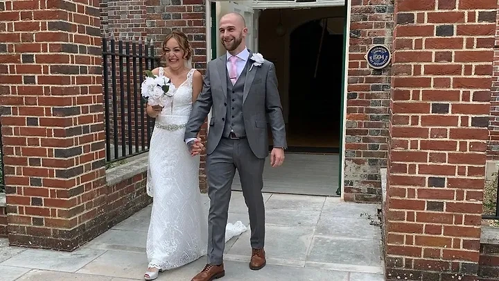 Люк и Бет Мартин. Обложка © GoFundMe