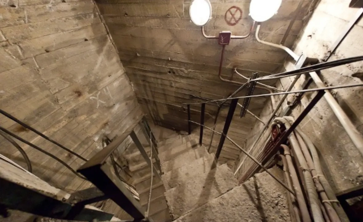 Внутри монумента «Родина-мать зовёт!». Фото © livejournal / sergeydolya