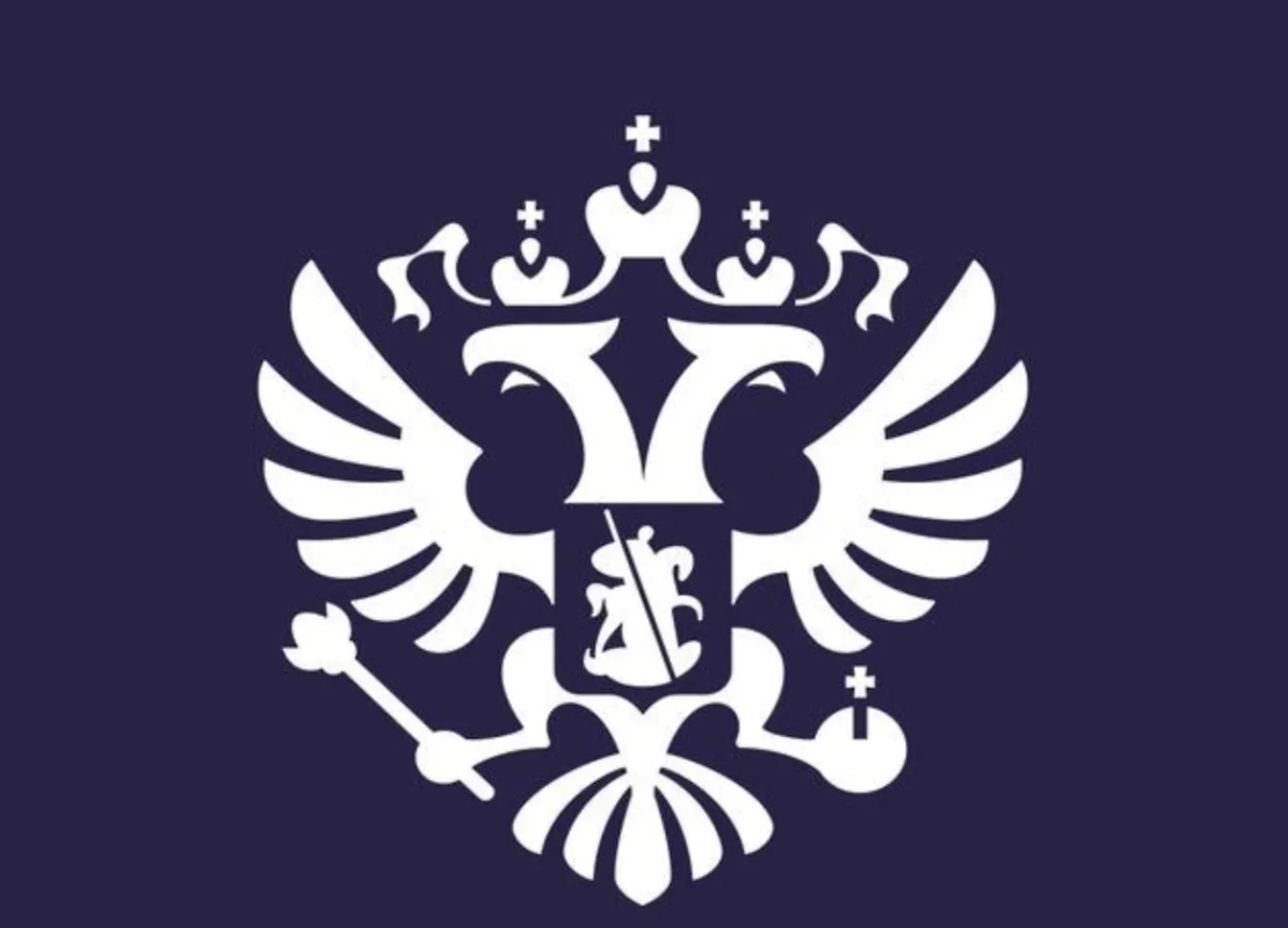 Обновлённый герб с крестами. Обложка © kremlin.ru