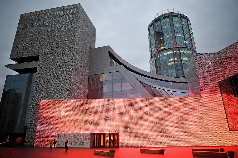 Обложка © РИА Новости / Владимир Астапкович