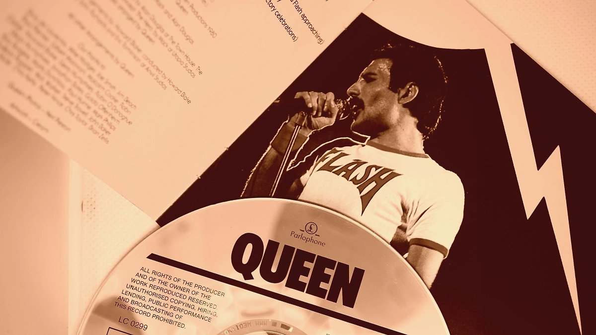 Фредди Меркьюри. Обложка © Shutterstock / FOTODOM / Kraft74