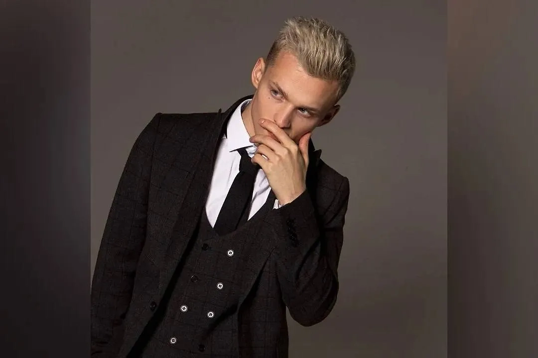 Илья Милохин. Обложка © Instagram (соцсеть запрещена в РФ; принадлежит корпорации Meta, которая признана в РФ экстремистской) / milokhinilya