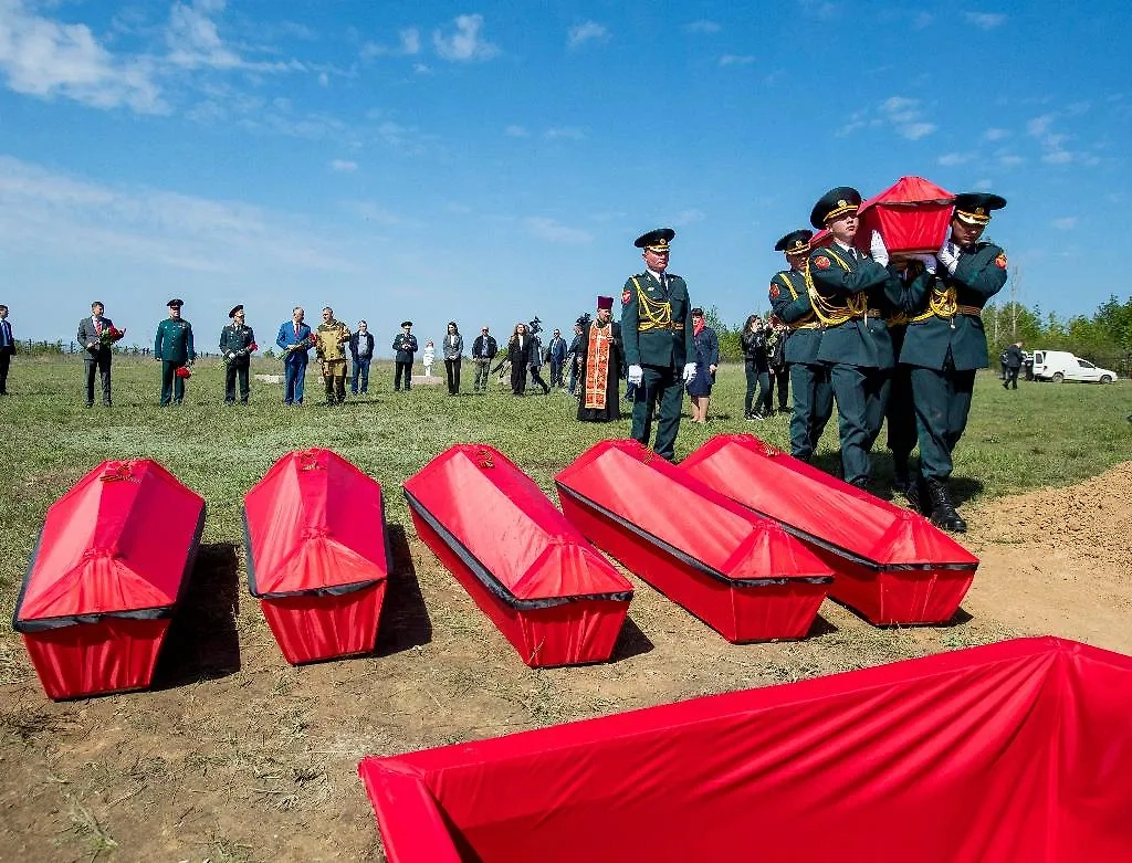 «Шерпенский плацдарм». Обложка © ТАСС / EPA