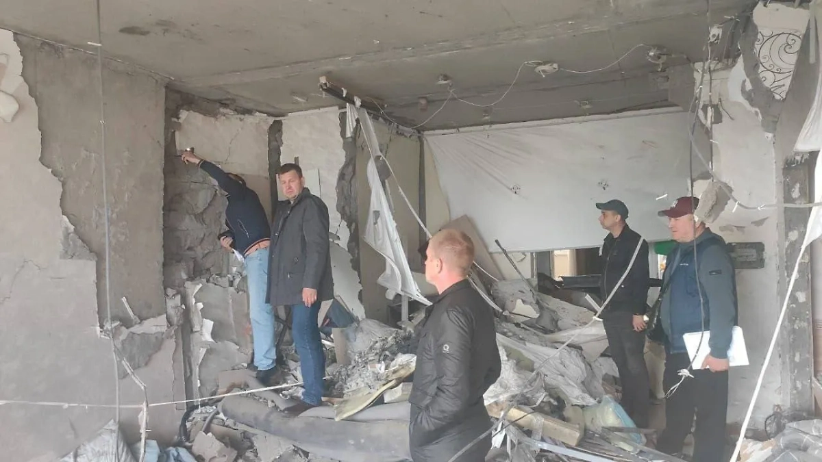 Одна из разрушенных после попадания дрона ВСУ квартир. Фото ©  Telegram / Андрей Кравченко | Глава города-героя Новороссийска