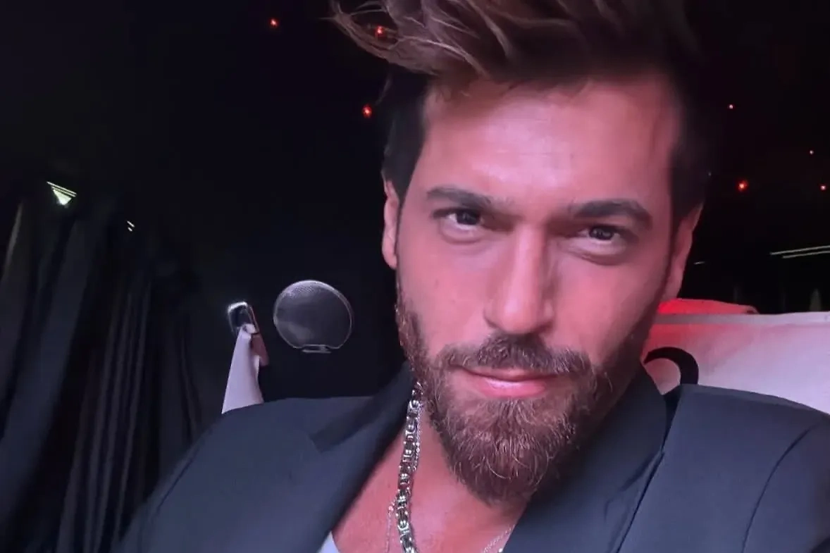 Джан Яман ранее работал адвокатом. Фото © Instagram (признан экстремистской организацией и запрещён на территории Российской Федерации) / canyaman