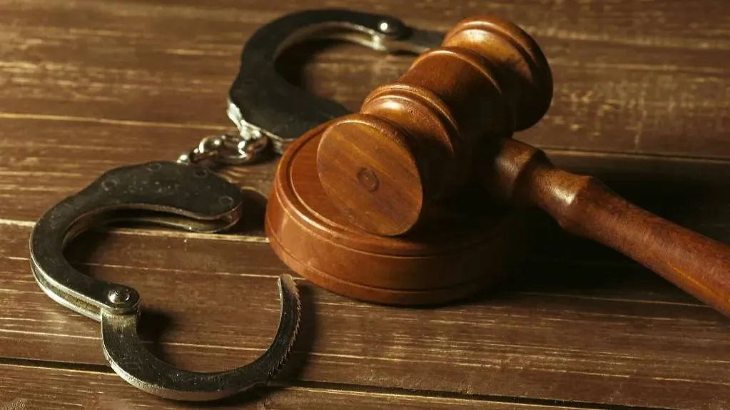 Обложка © Freepik / fabrikasimf