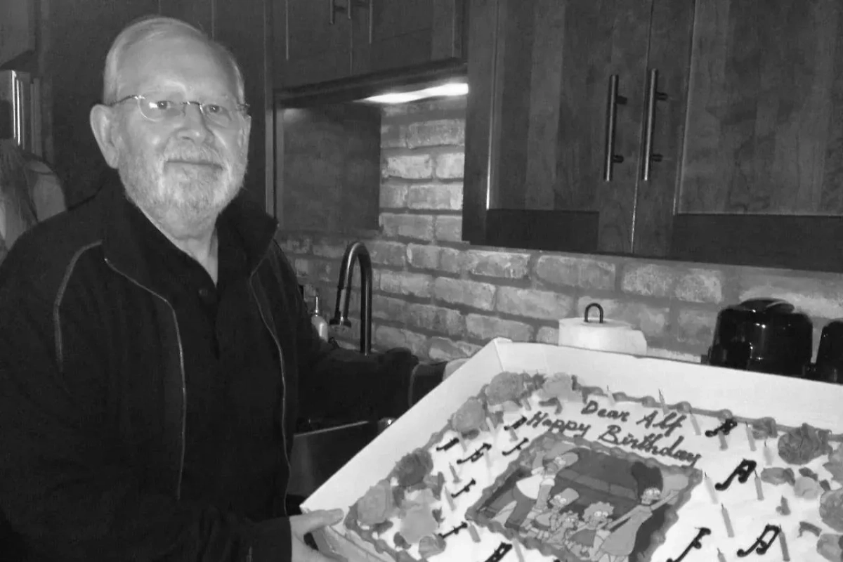 Композитор Альф Клаузен. Обложка © Х / Alf Clausen