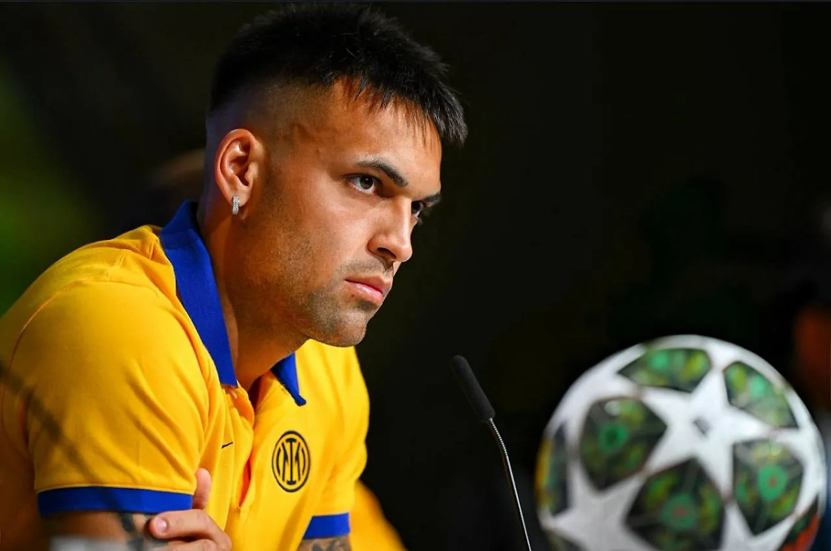 Футболист Лаутаро Мартинес. Обложка © Instagram (признан экстремистской организацией и запрещён на территории Российской Федерации)/ lautaromartinez