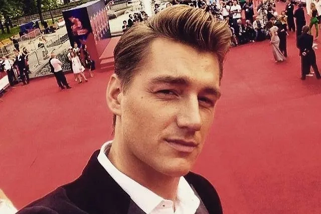 Алексей Воробьёв. Обложка © instagram (признан экстремистской организацией и запрещён на территории Российской Федерации) / mr.alexsparrow