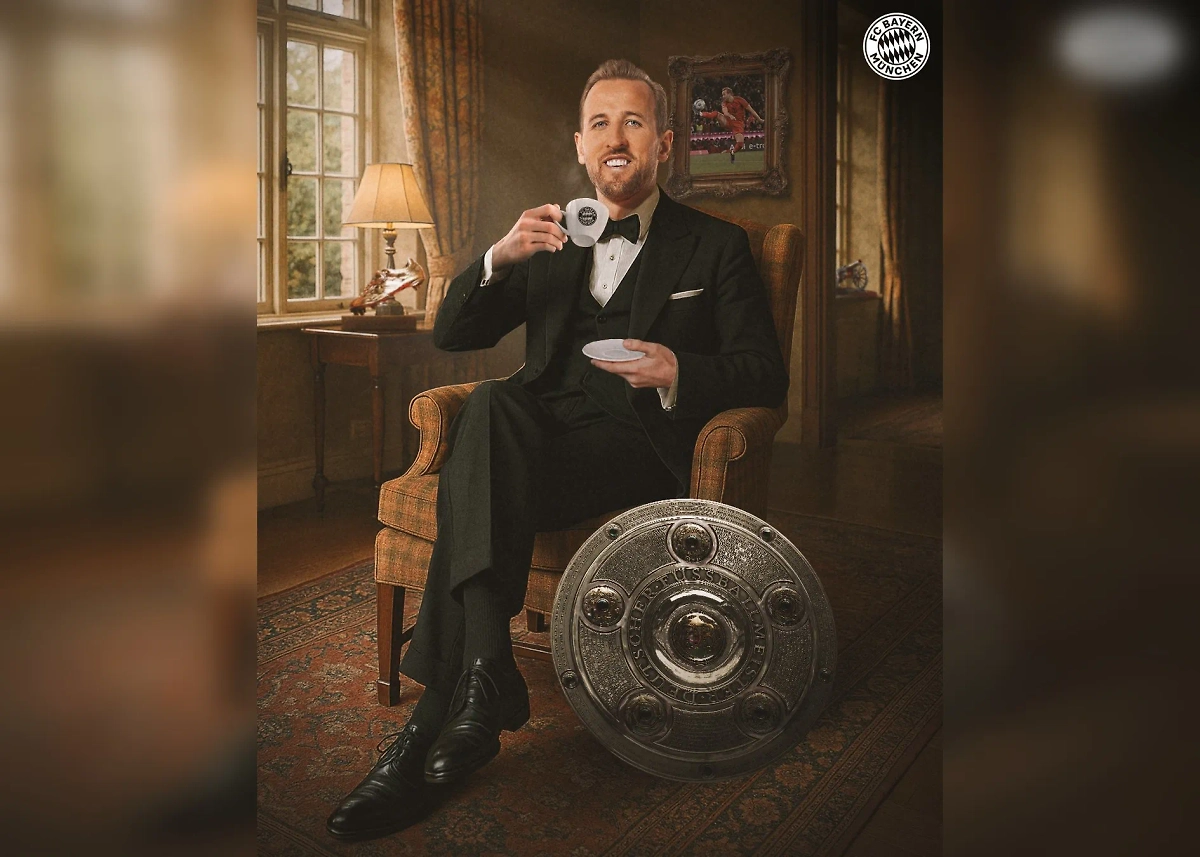 Гарри Кейн впервые выиграл трофей, став чемпионом Германии с «Баварией». Обложка © X / FC Bayern München