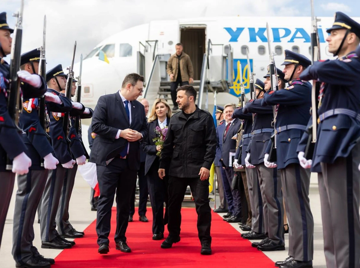 Владимир Зеленский прибыл в Чехию. Обложка © president.gov.ua
