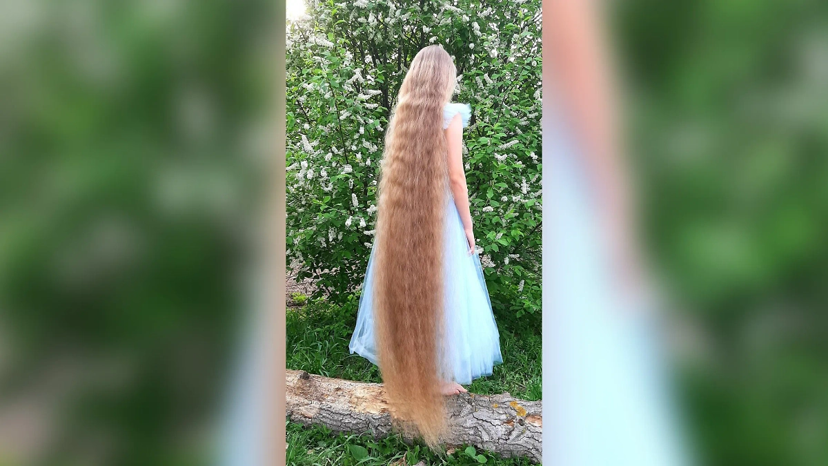 От Рапунцель до чемпионки: как длинные волосы сделали ижевскую школьницу знаменитой. Фото из личного архива Арины Саяповой