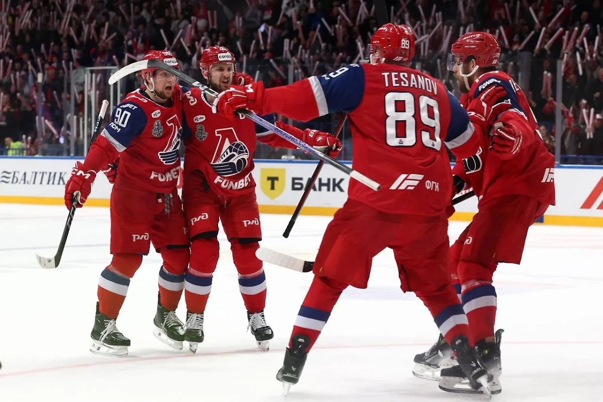 Ярославский «Локомотив» стал первым финалистом Кубка Гагарина. Обложка © Telegram / Хоккейный клуб «Локомотив»