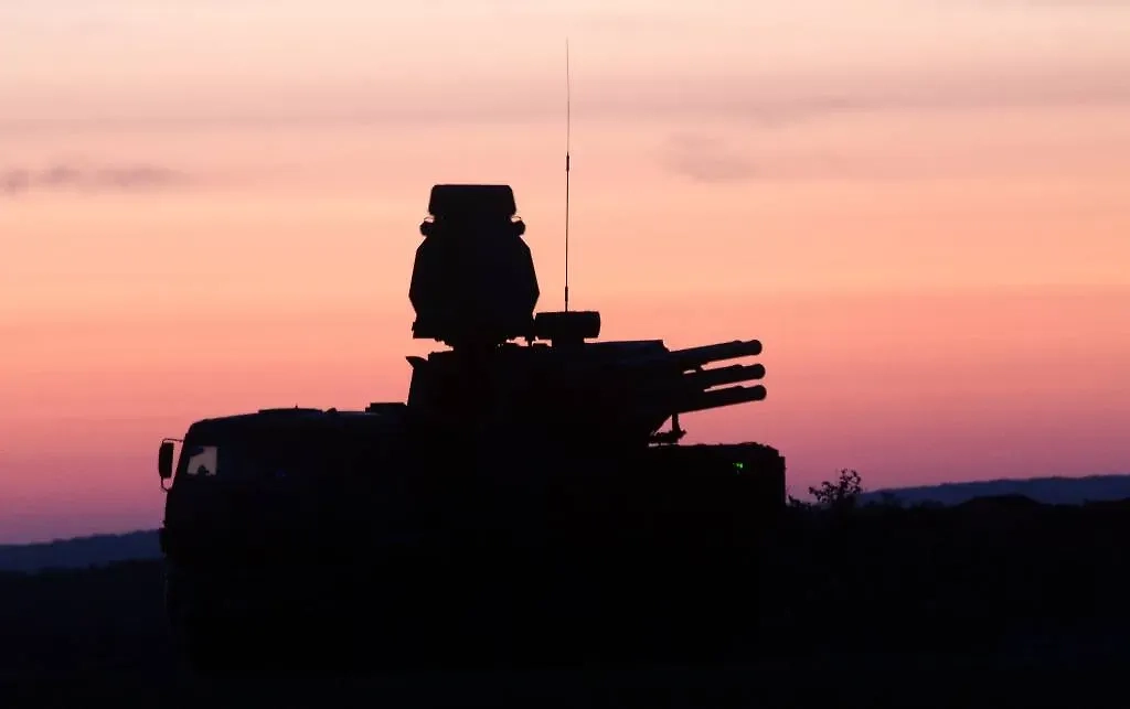 В Подмосковье сбили уже 19 украинских беспилотников. Обложка © ТАСС / Николай Гынгазов