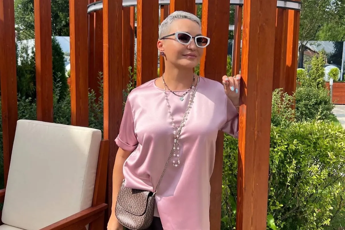 Катя Лель. Обложка © VK / Катя Лель