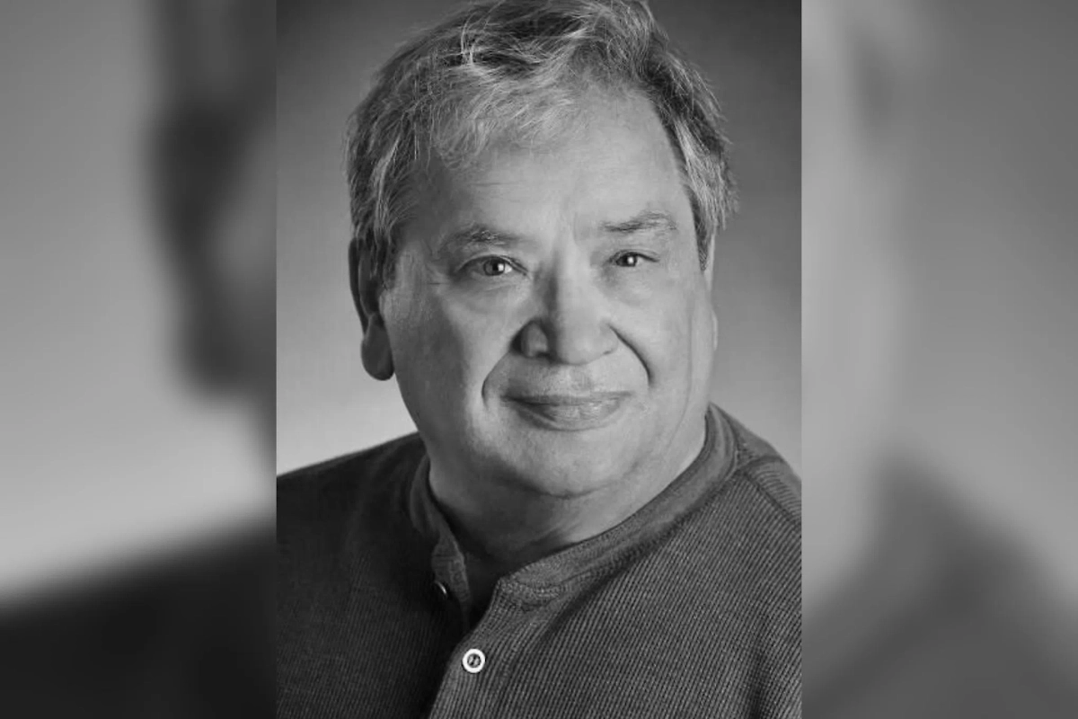 Американский актёр Чарли Скейлис. Обложка © mooreandsnear