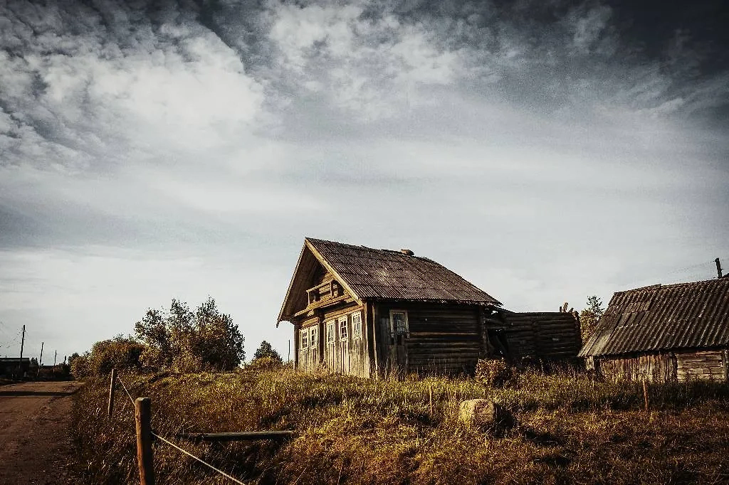 Дом на даче. Обложка © Shutterstock / FOTODOM / VGI