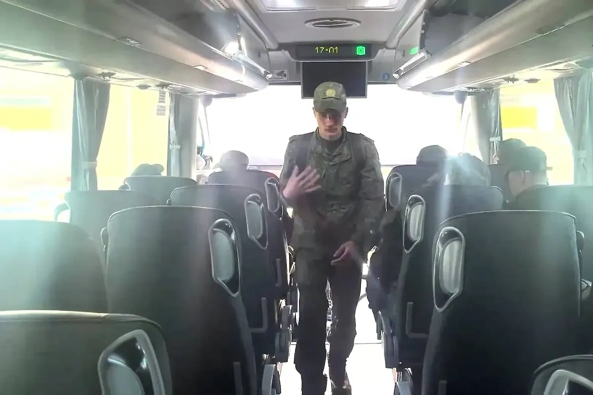 Освобождённые из плена российские бойцы. Обложка © Telegram / Минобороны России