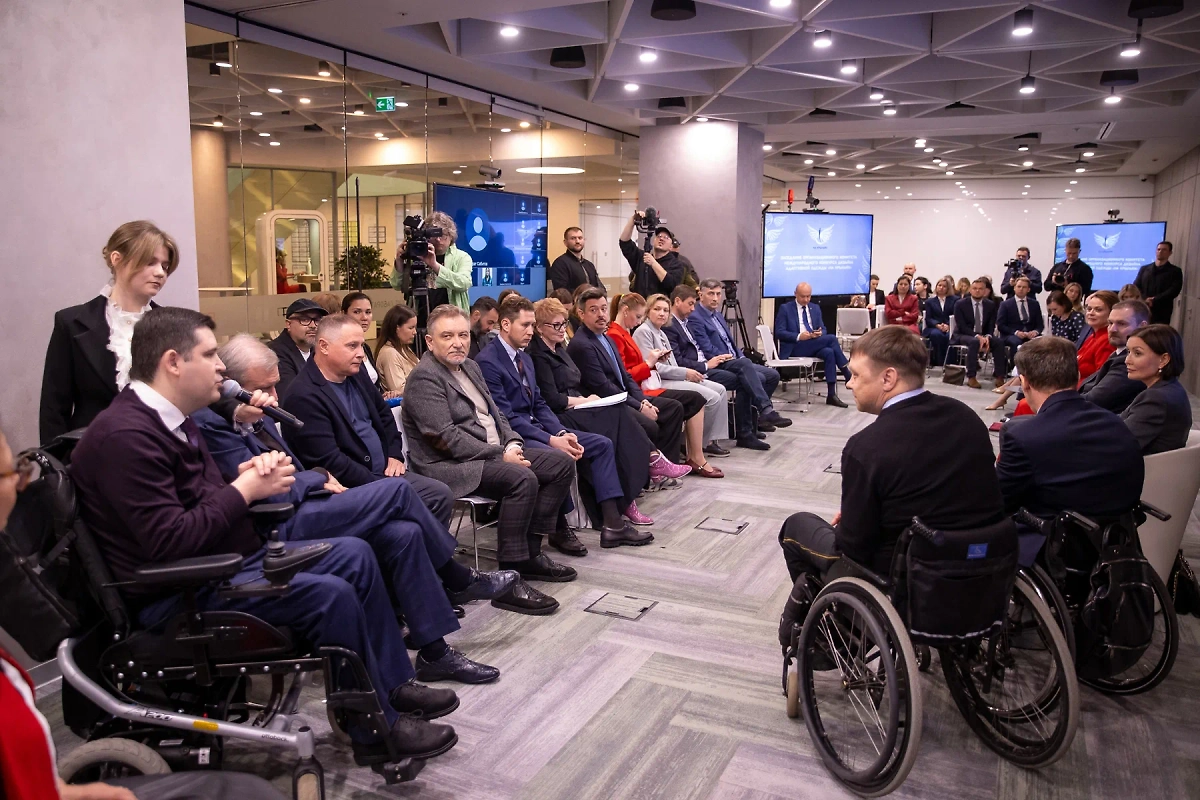 В Москве прошло совещание оргкомитета Международного конкурса дизайна адаптивной одежды. Фото © Предоставлено Life.ru