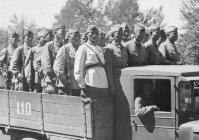 Тувинские добровольцы отправились воевать почти сразу. Фото © VK / Бурятия Онлайн