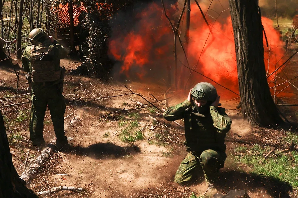 Армия России уничтожает пехоту ВСУ на северо-западной окраине Богатыря. Обложка © ТАСС / Алексей Коновалов