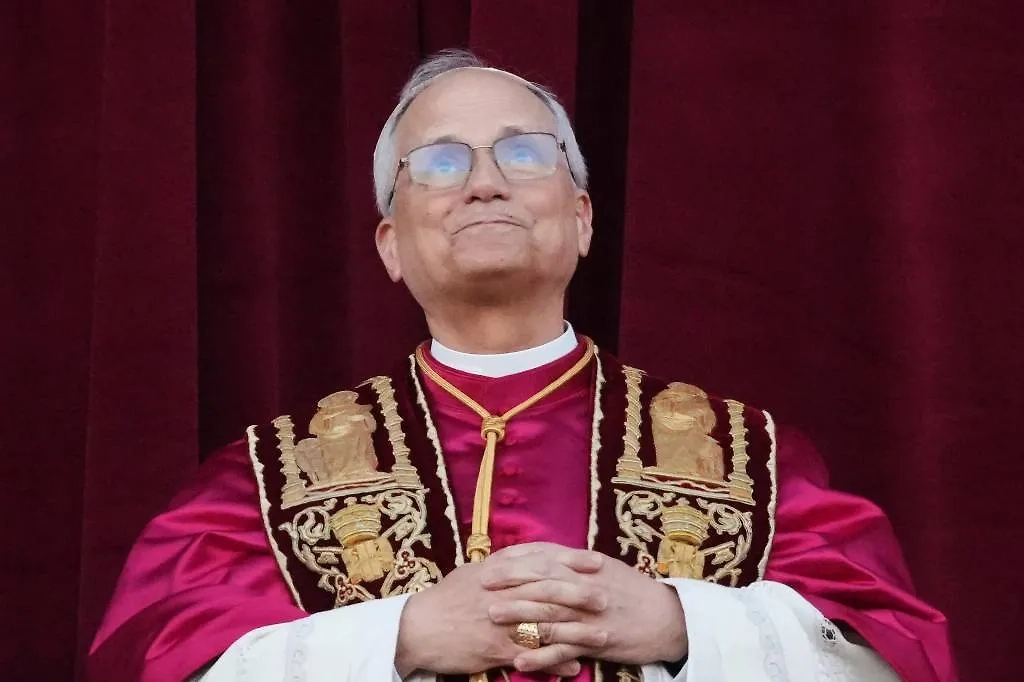 Новоизбранный папа Римский Лев XIV. Обложка © ТАСС / AP / Alessandra Tarantino