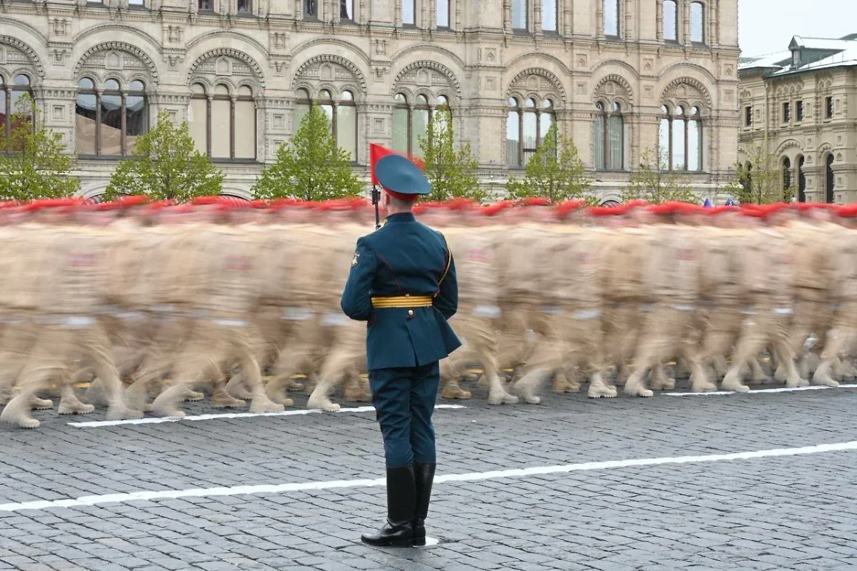 Парад Победы в 2024 году. Обложка © Life.ru