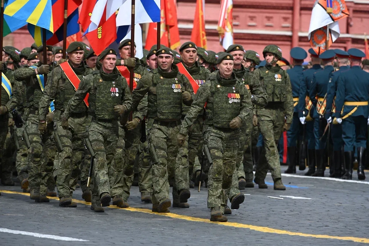 Парад Победы в Москве. Обложка © Life.ru