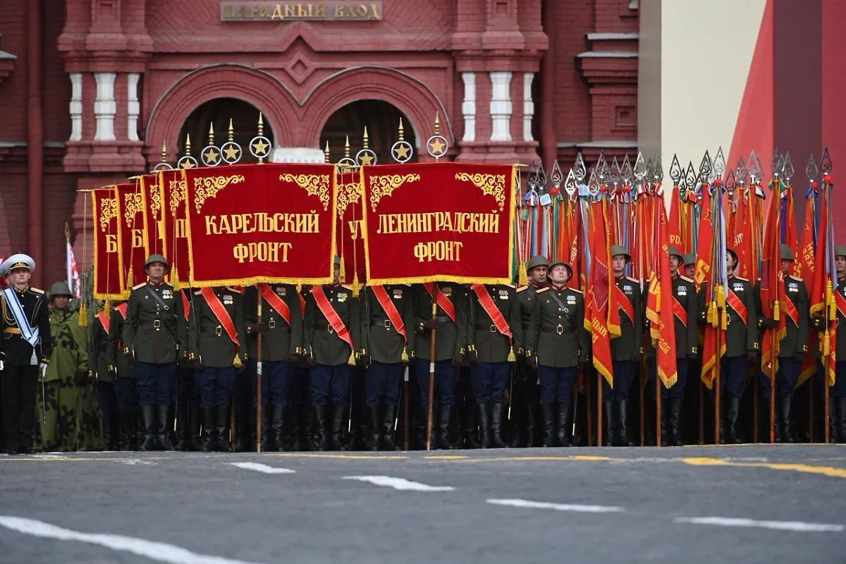 Парад Победы в Москве. Обложка © Life.ru