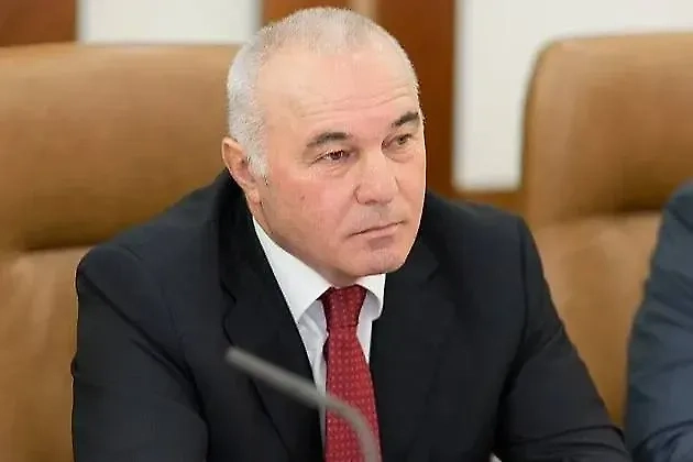 Адгур Харазия. Обложка © council.gov.ru