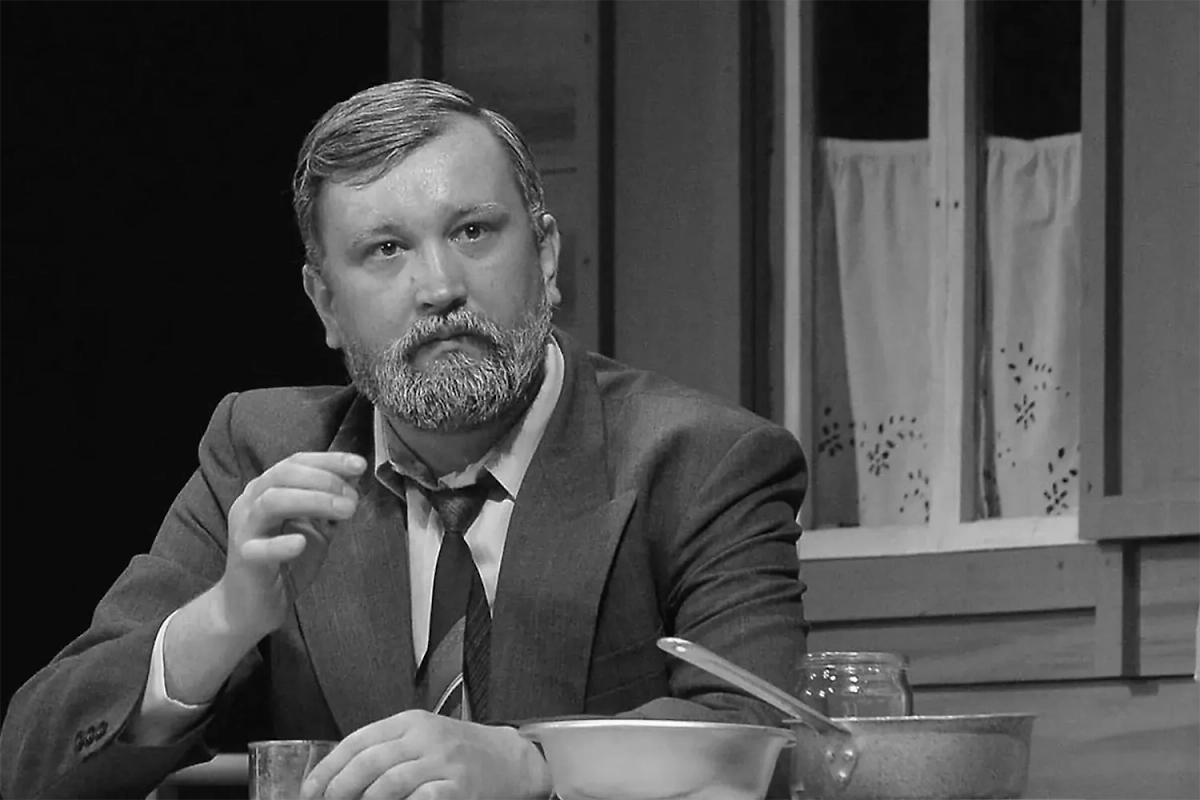 Сергей Тоичкин. Обложка © VK / Курский драмтеатр