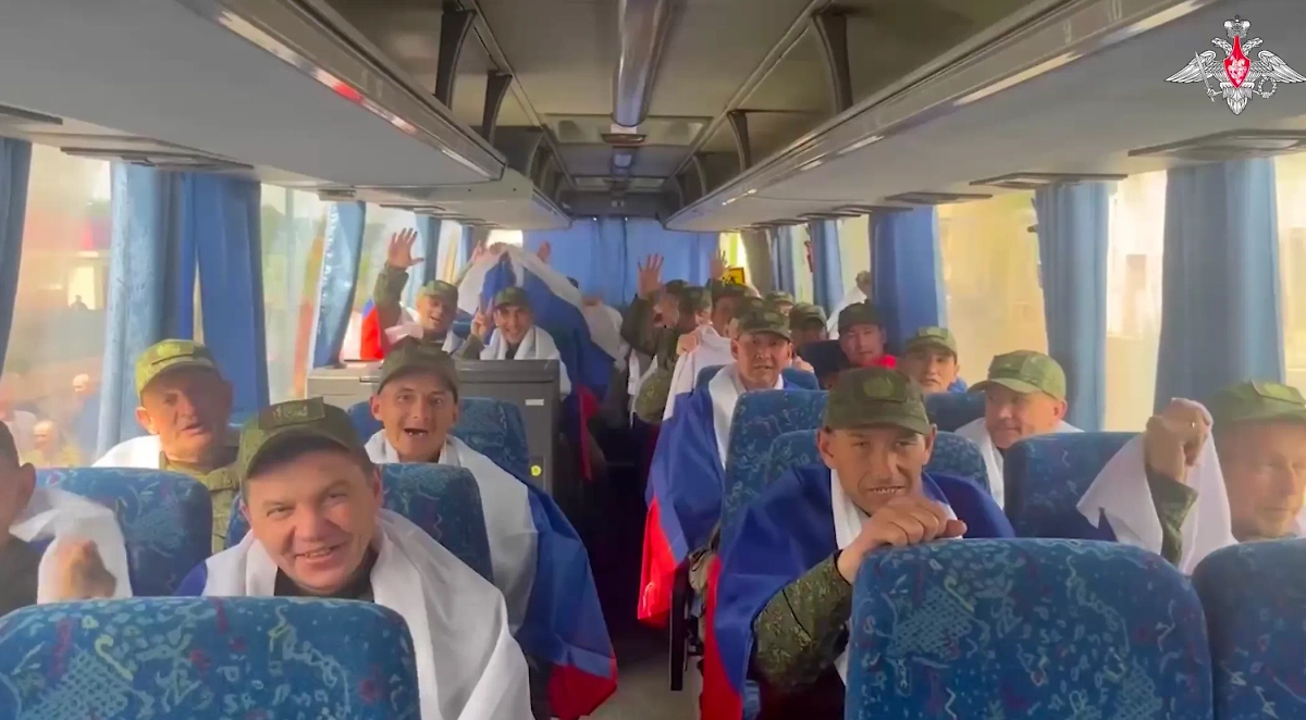 Обложка © Минобороны РФ