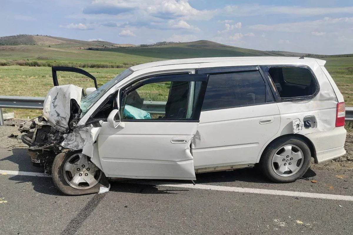 Последствия ДТП в Забайкальском крае. Обложка © Telegram / Госавтоинспекция Забайкалья