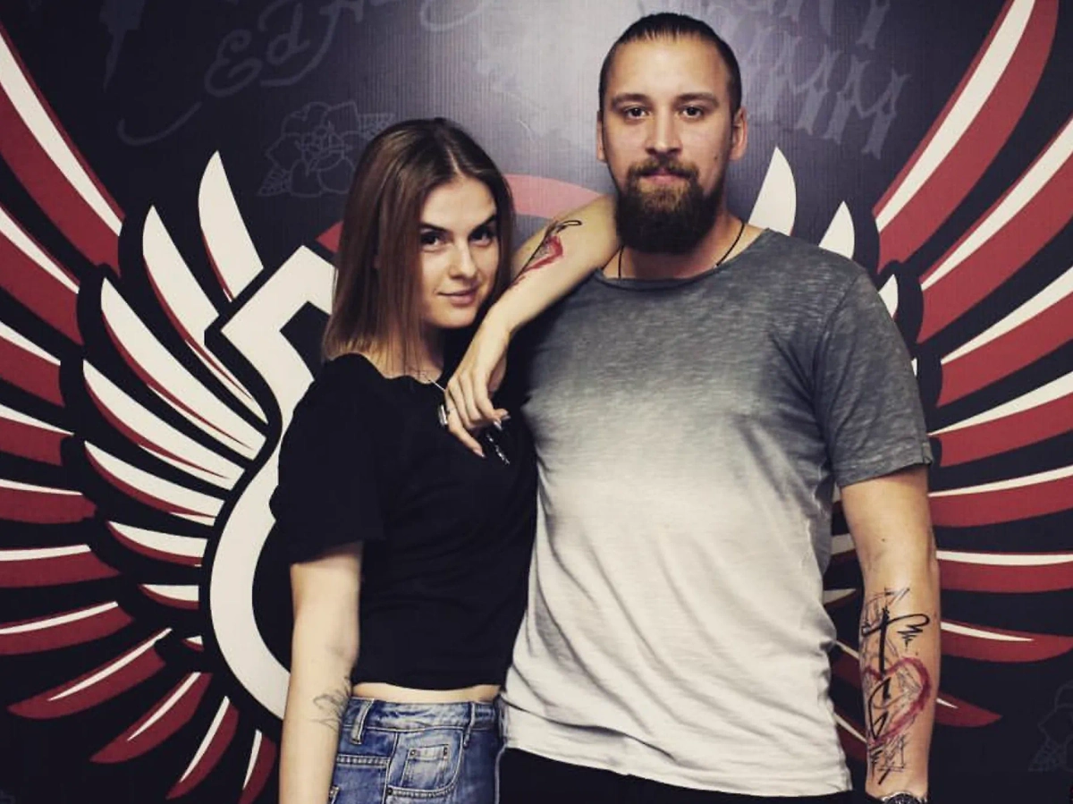 Тимофеевы. Обложка © VK / Екатерина Гато