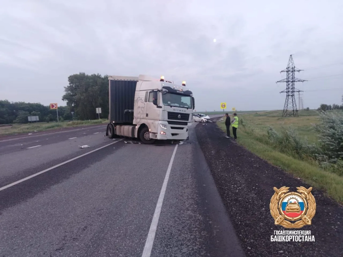Последствия аварии. Фото © Telegram / Госавтоинспекция Башкортостана