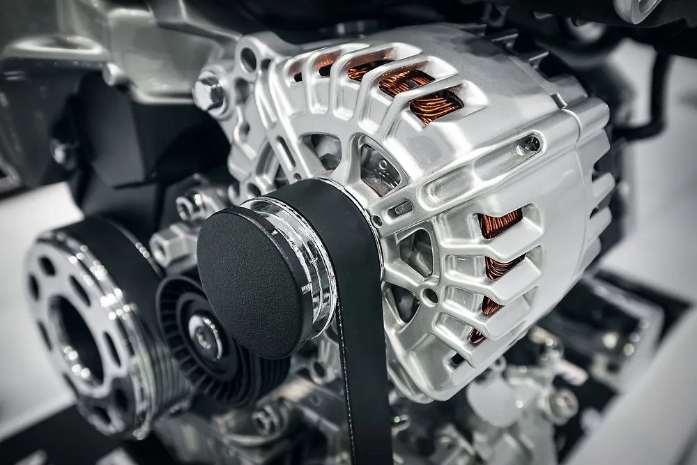 Обложка © Shutterstock / FOTODOM / Jimmy Yan