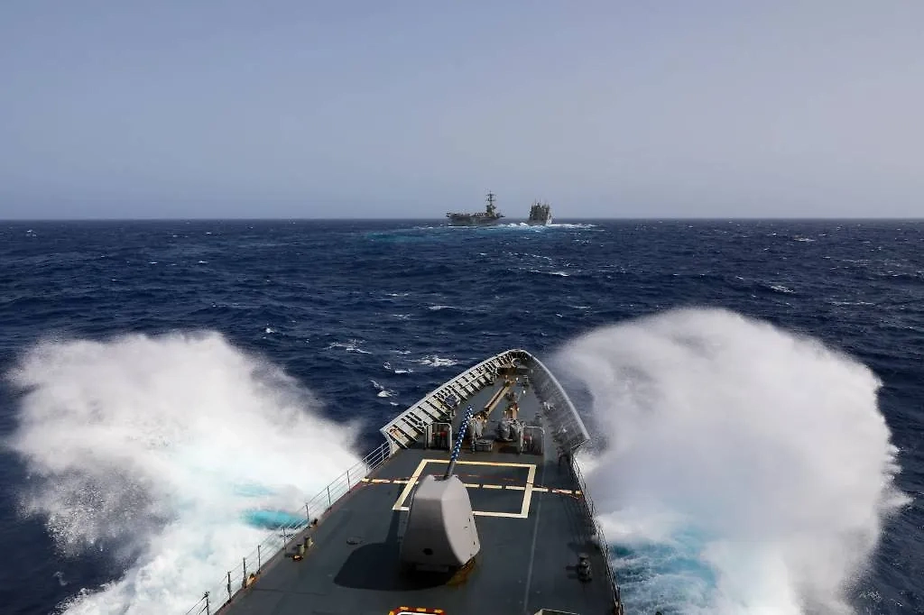 США заявили о готовности вмешаться в конфликт Ирана и Израиля. USS Carl Vinson. Фото © ТАСС / Zuma 