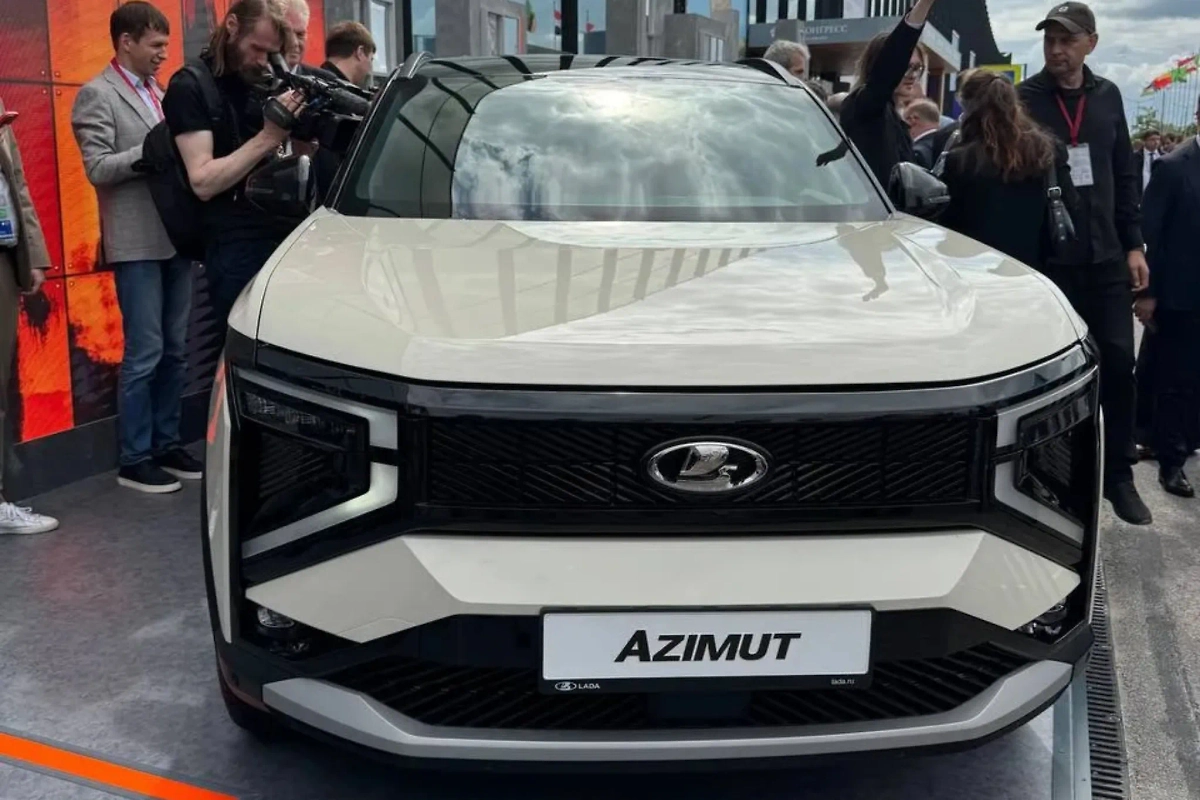 Lada Azimut. Обложка © Life.ru