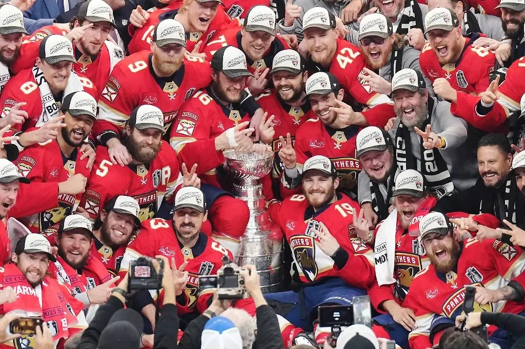 Обложка © ТАСС / AP / Nathan Denette