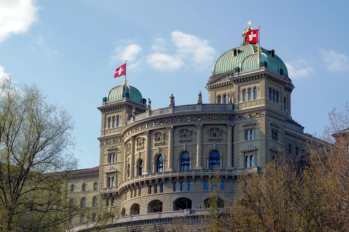 Обложка © Shutterstock / FOTODOM / Luciavonu