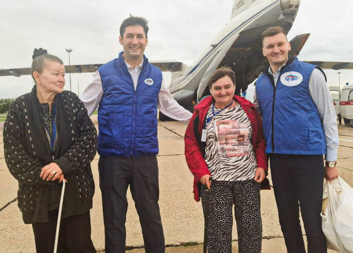 Обложка © Telegram / Александр Хинштейн