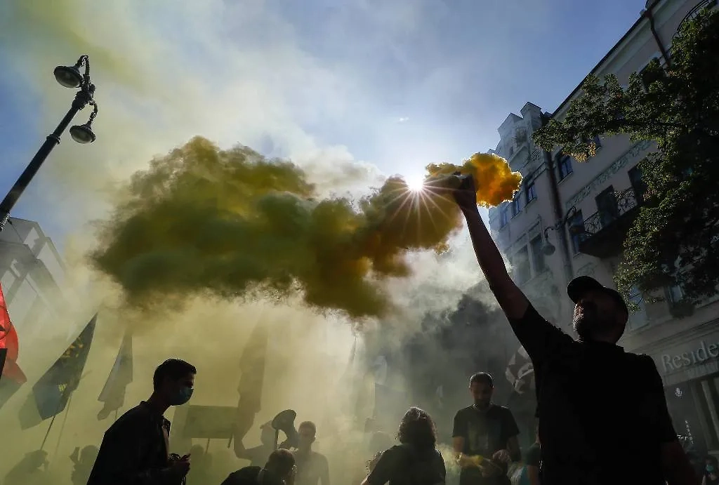 Обложка © EPA/SERGEY DOLZHENKO 