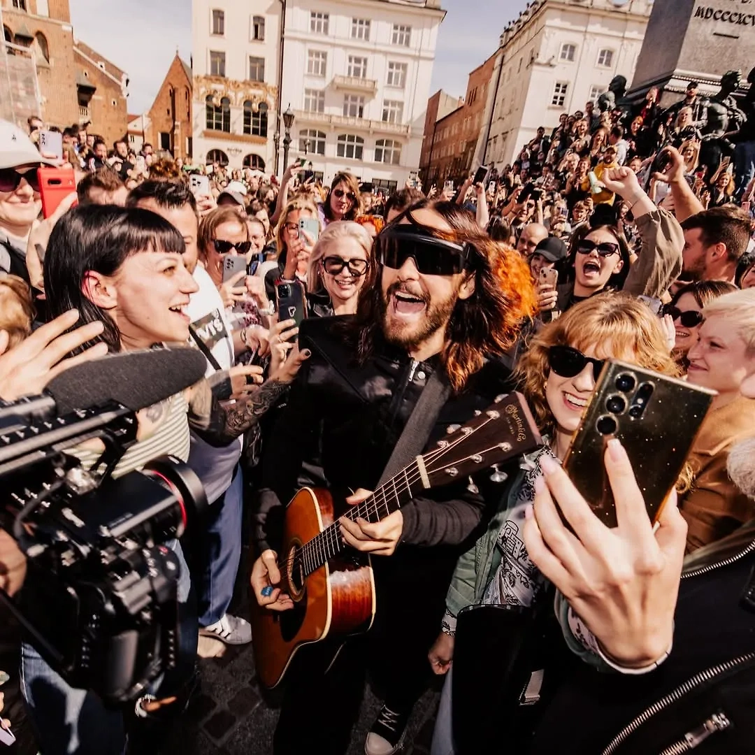 До этого Джаред Лето не был замечен в подобных историях. Фото © Instagram (признан экстремистской организацией и запрещён на территории Российской Федерации) / jaredleto
