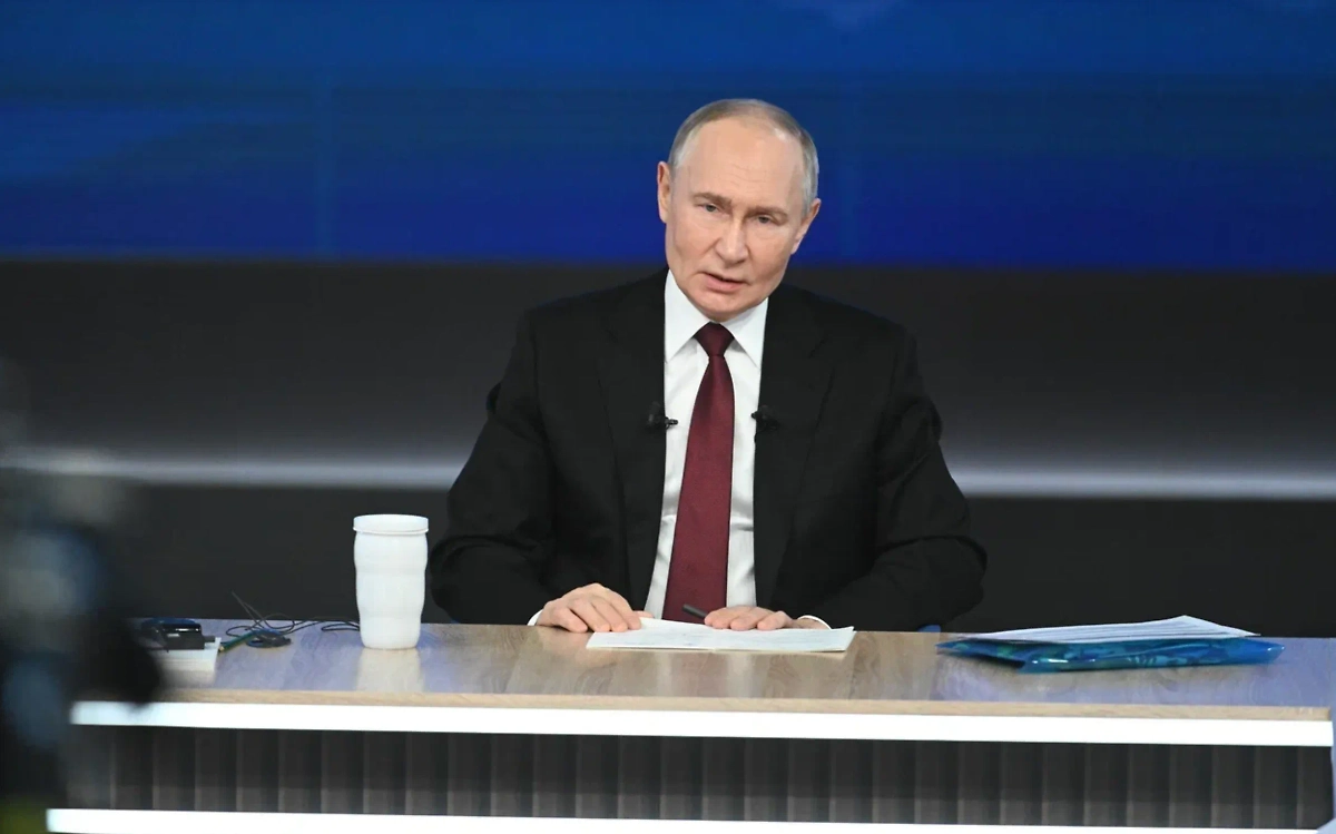 Владимир Путин. Обложка © Life.ru